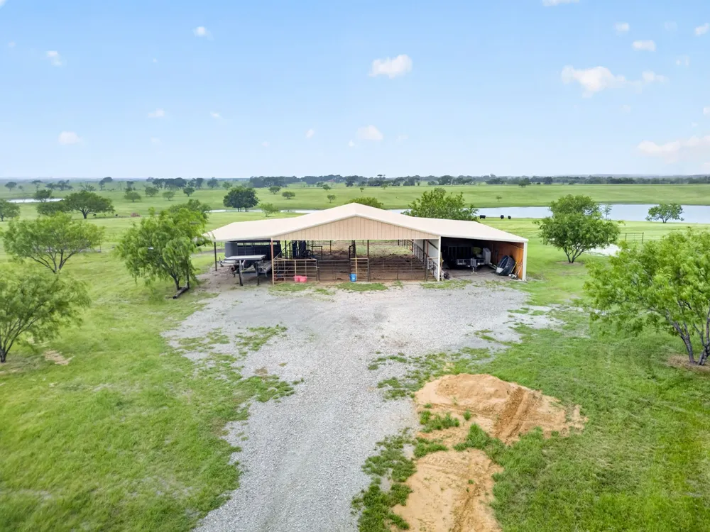 501 Alsdorf Road Ennis, TX 75119