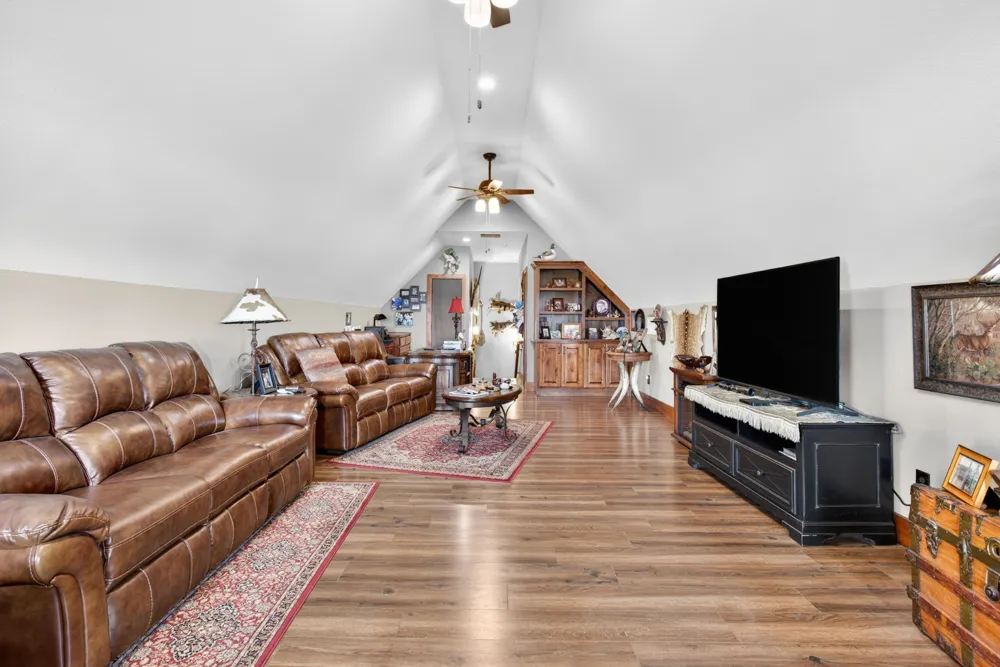 501 Alsdorf Road Ennis, TX 75119