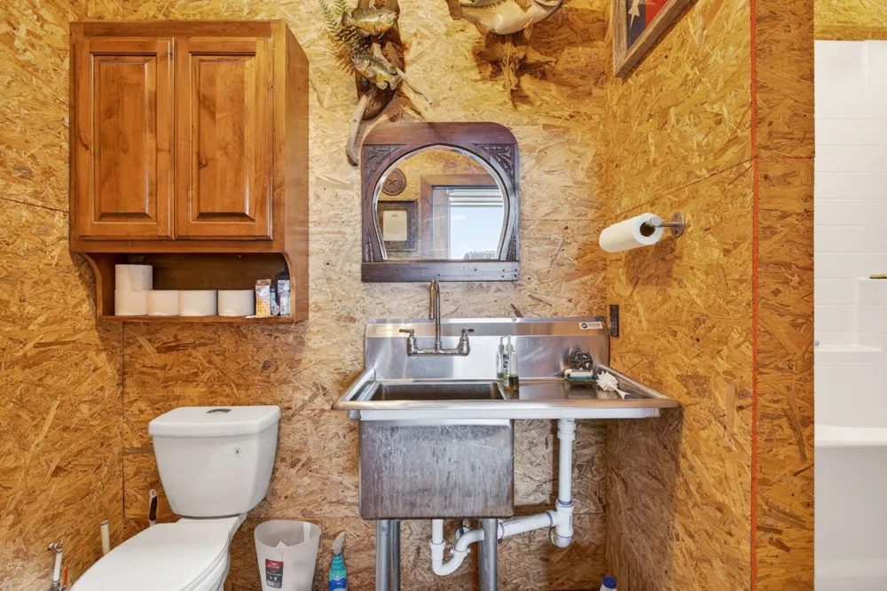 501 Alsdorf Road Ennis, TX 75119