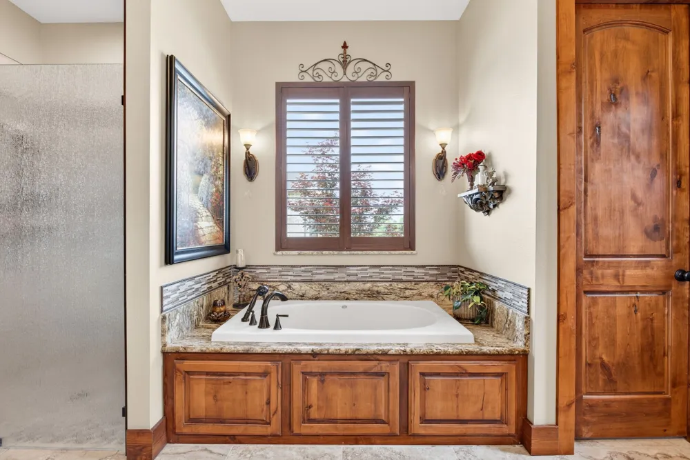 501 Alsdorf Road Ennis, TX 75119