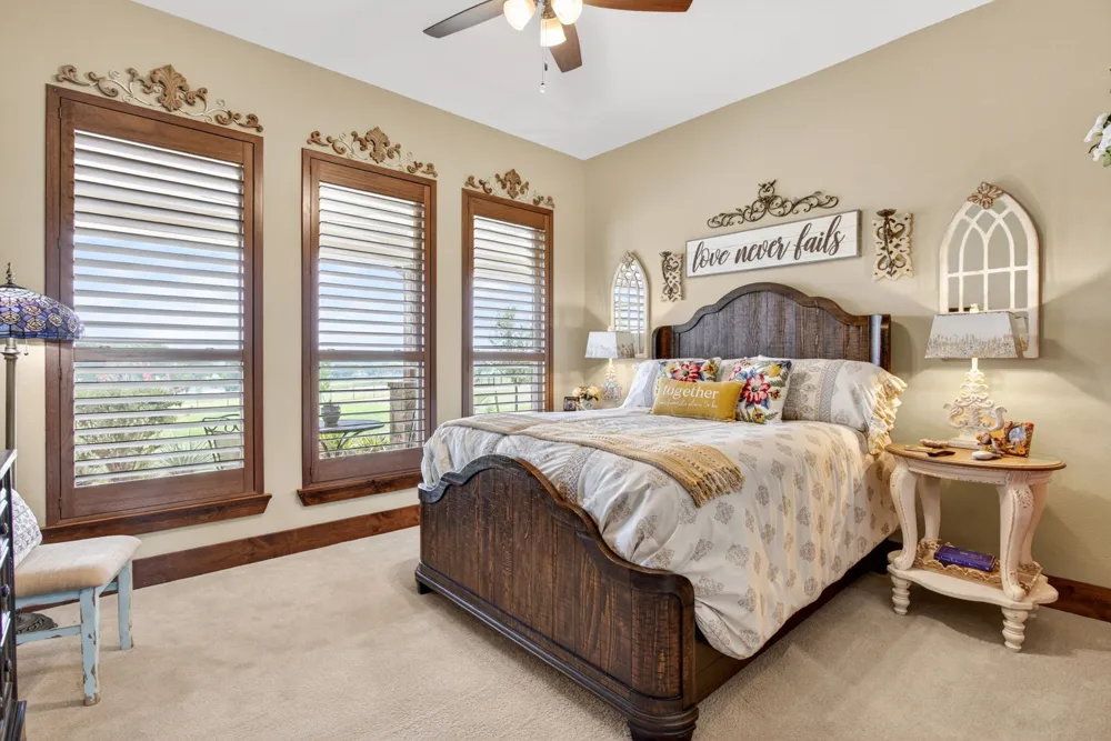 501 Alsdorf Road Ennis, TX 75119