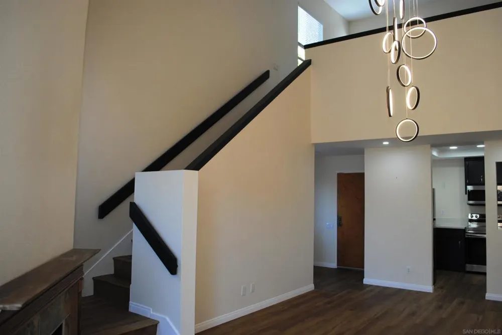 6116 Calle Mariselda #304 San Diego, CA 92124