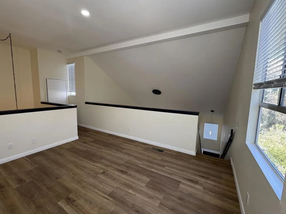 6116 Calle Mariselda #304 San Diego, CA 92124