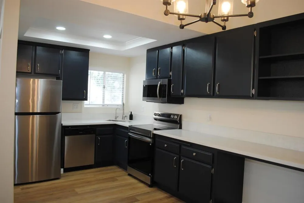 6116 Calle Mariselda #304 San Diego, CA 92124