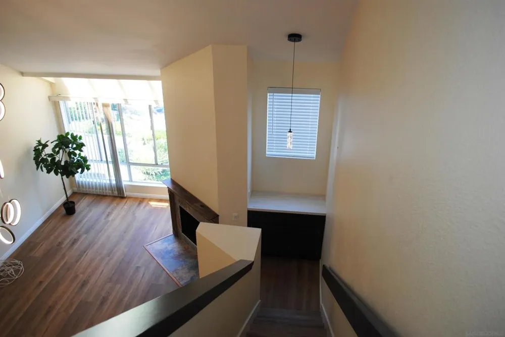 6116 Calle Mariselda #304 San Diego, CA 92124