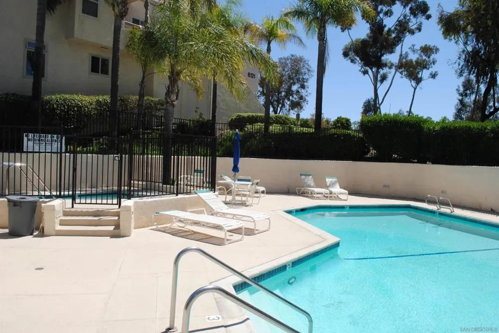 6116 Calle Mariselda #304 San Diego, CA 92124