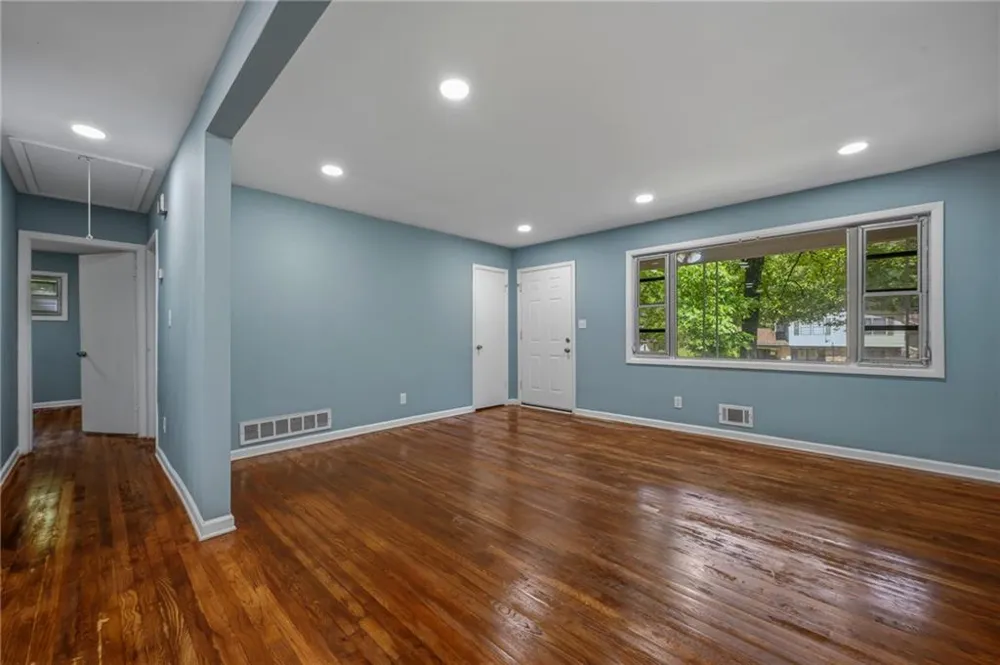 4707 City View Drive Forest Park, GA 30297