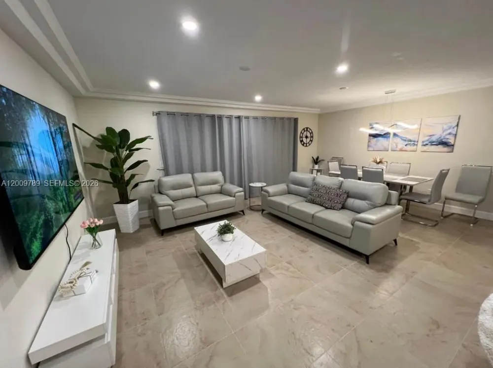 5221 York Ct #0 Cape Coral, FL 33904