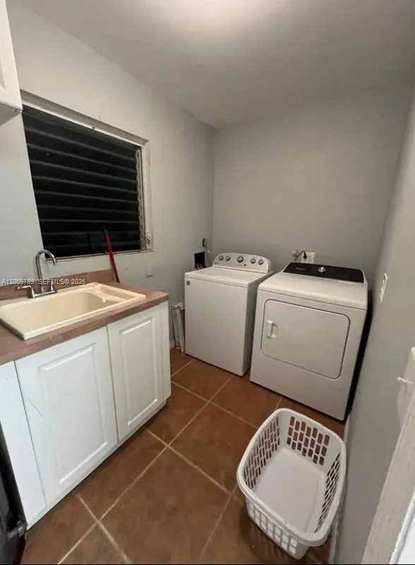 5221 York Ct #0 Cape Coral, FL 33904