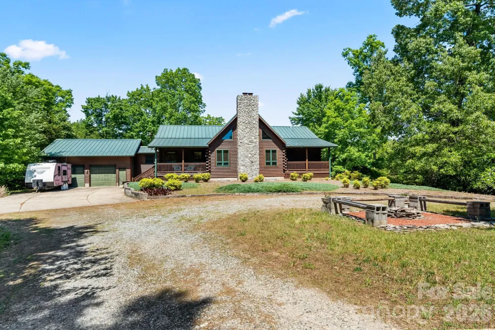 3341 Peniel Road Tryon, NC 28782