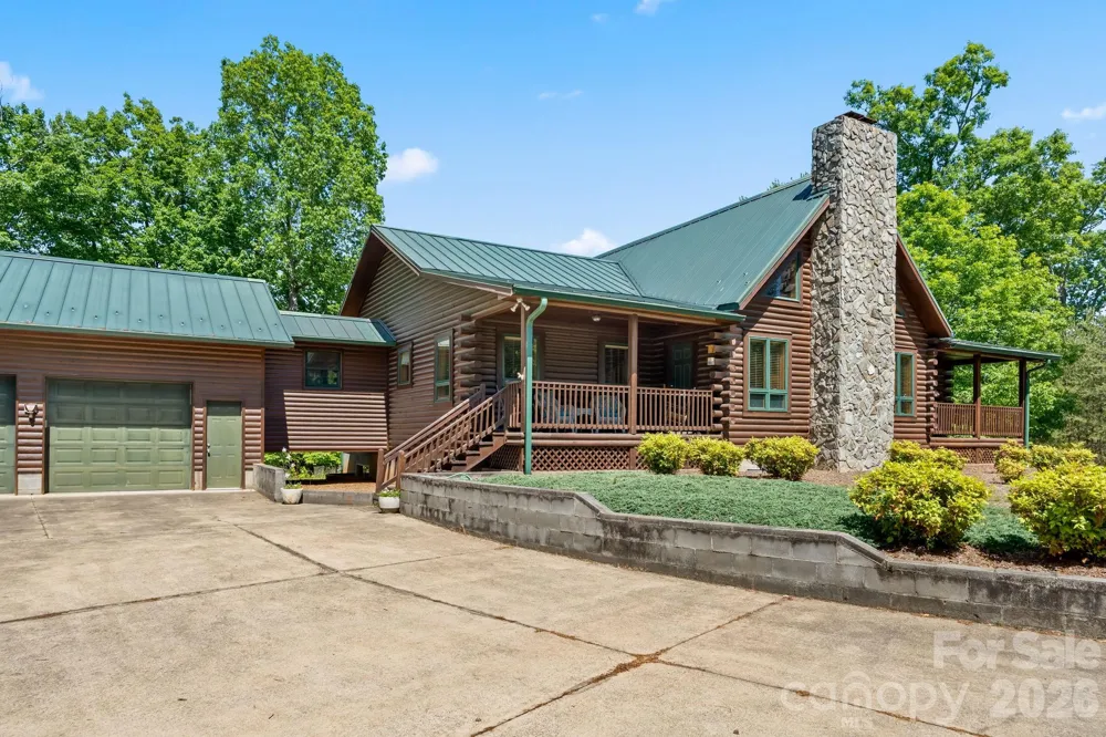 3341 Peniel Road Tryon, NC 28782