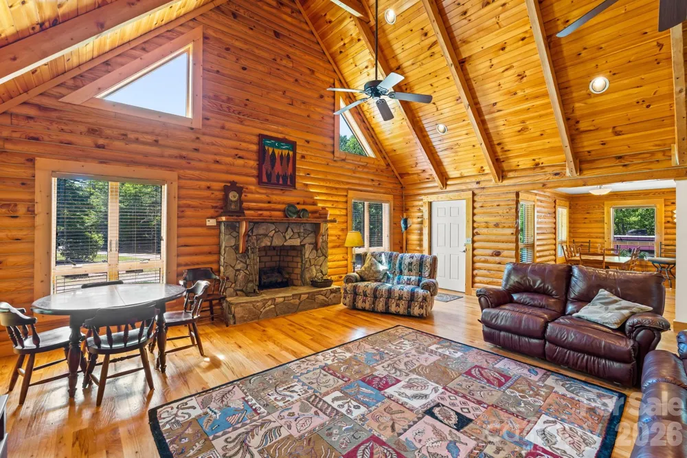 3341 Peniel Road Tryon, NC 28782