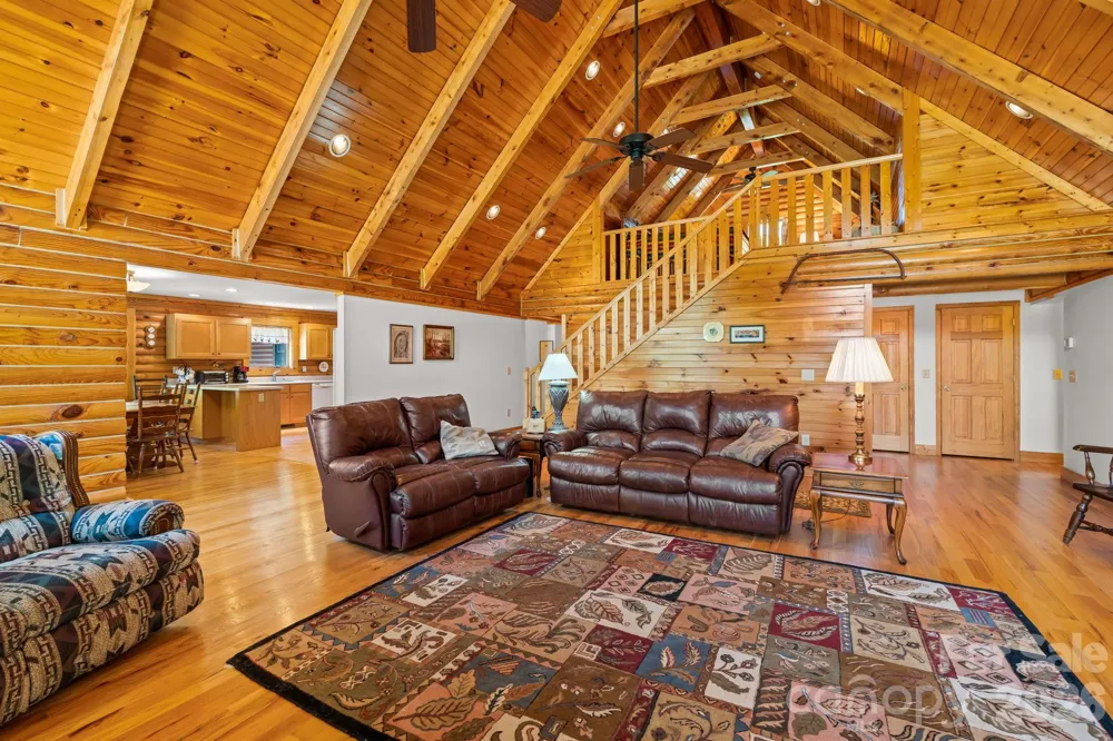 3341 Peniel Road Tryon, NC 28782