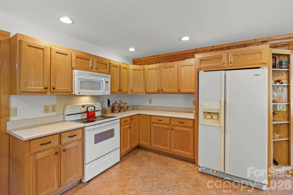 3341 Peniel Road Tryon, NC 28782