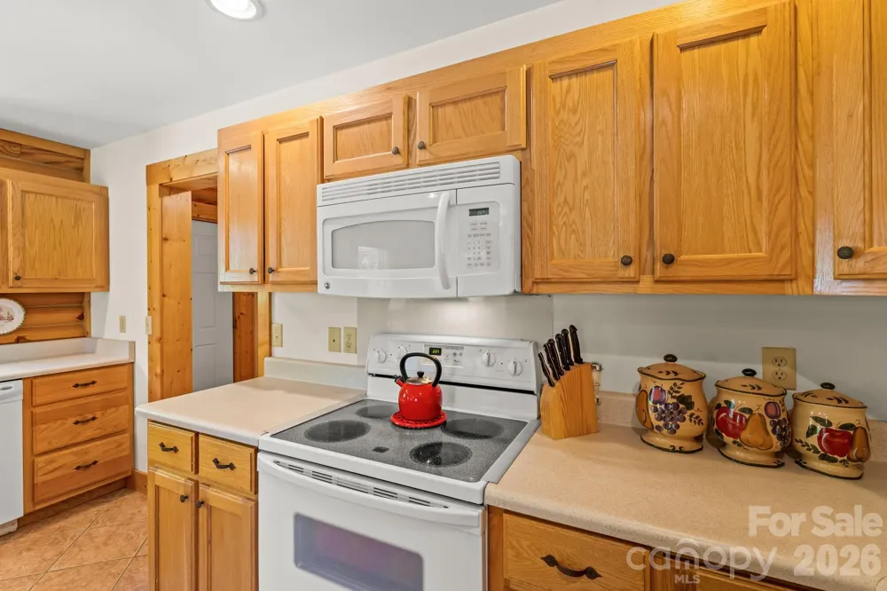 3341 Peniel Road Tryon, NC 28782