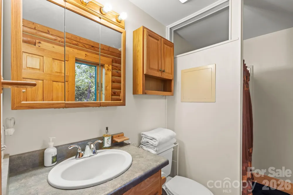 3341 Peniel Road Tryon, NC 28782