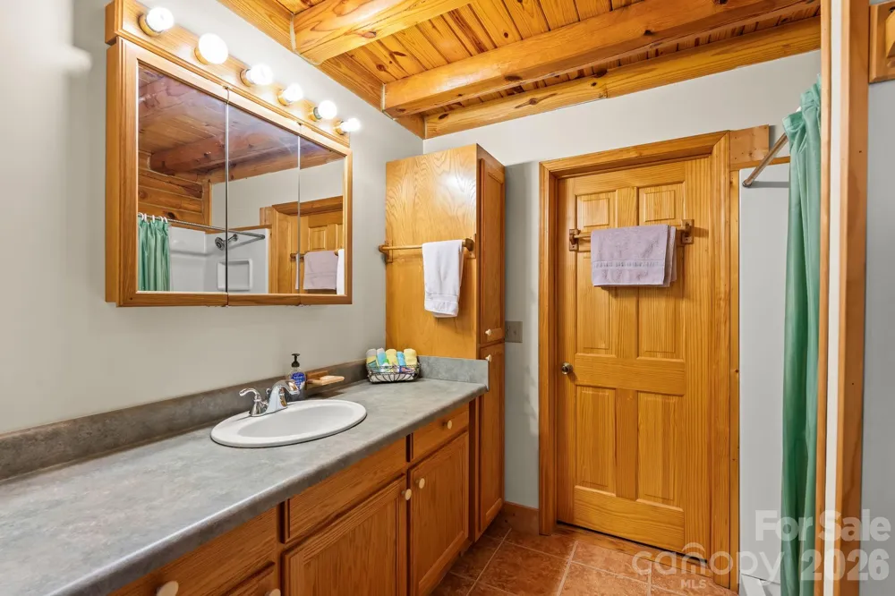 3341 Peniel Road Tryon, NC 28782
