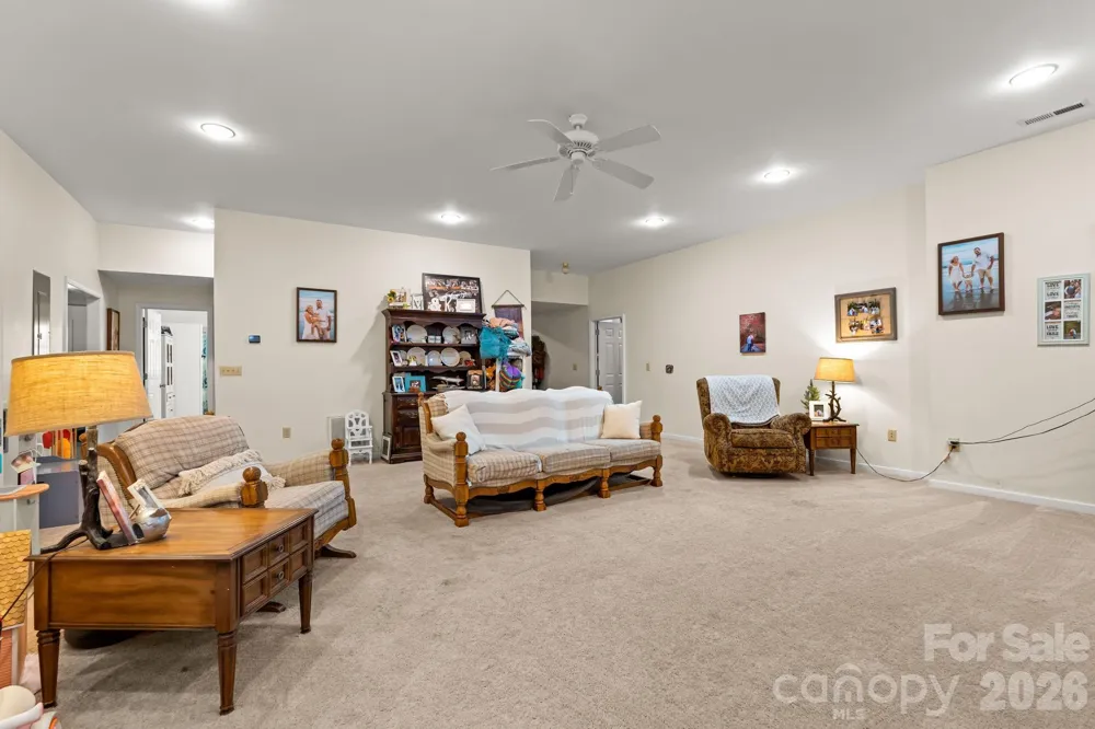 3341 Peniel Road Tryon, NC 28782