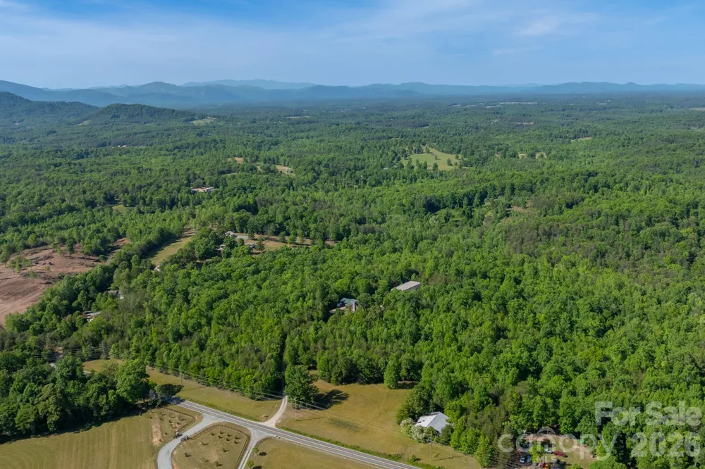 3341 Peniel Road Tryon, NC 28782