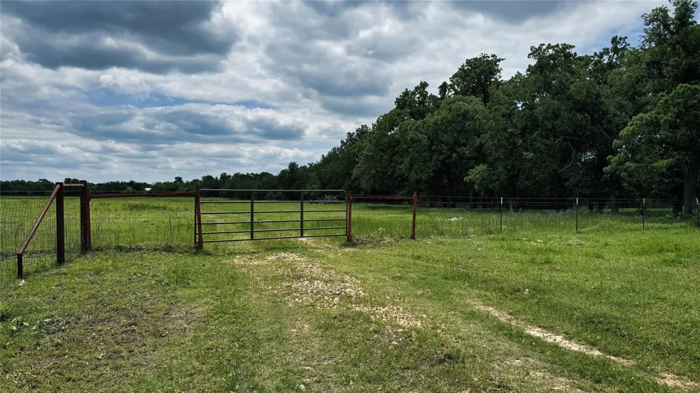 County Road 317 Rockdale, TX 76567