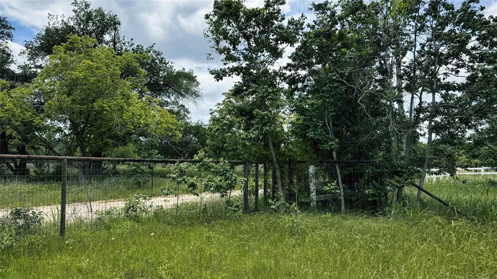 County Road 317 Rockdale, TX 76567