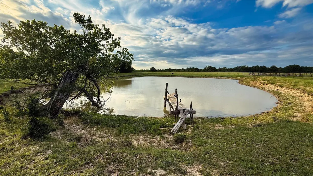 County Road 317 Rockdale, TX 76567
