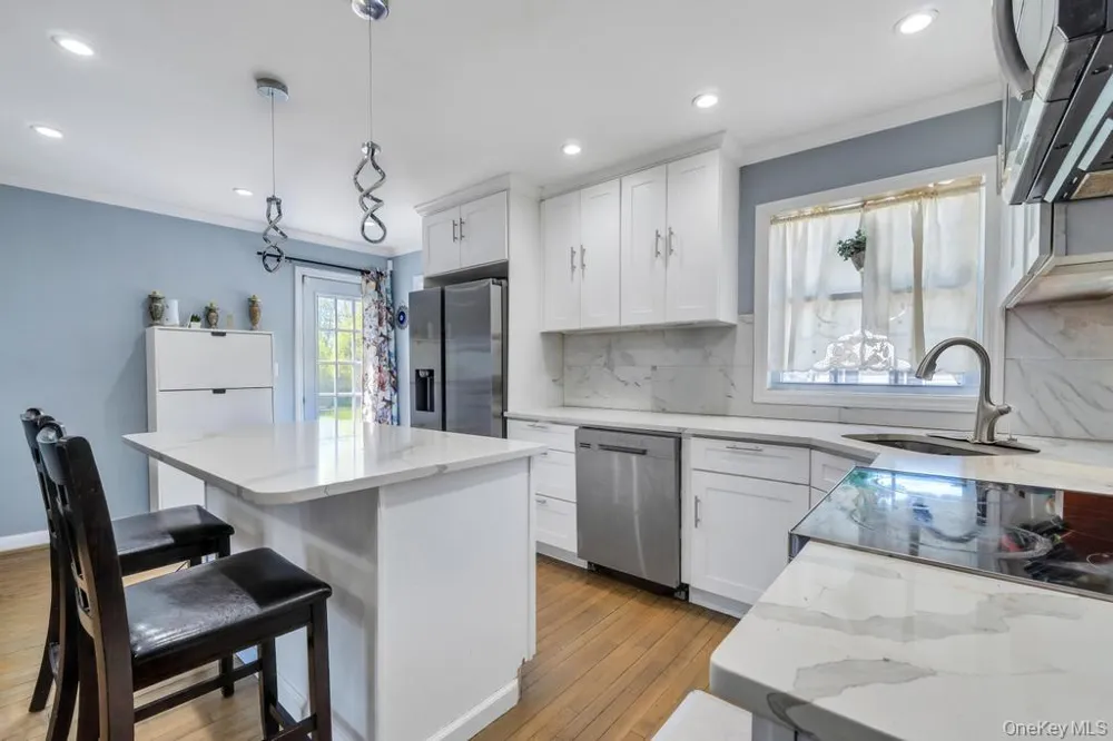 259 Rutherford Avenue Massapequa, NY 11758