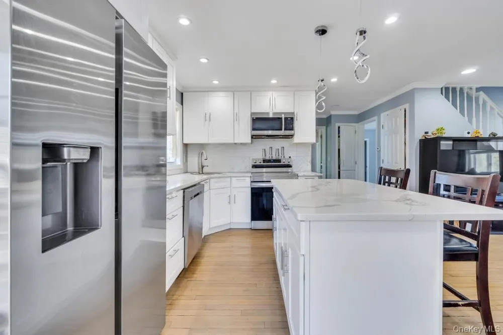 259 Rutherford Avenue Massapequa, NY 11758