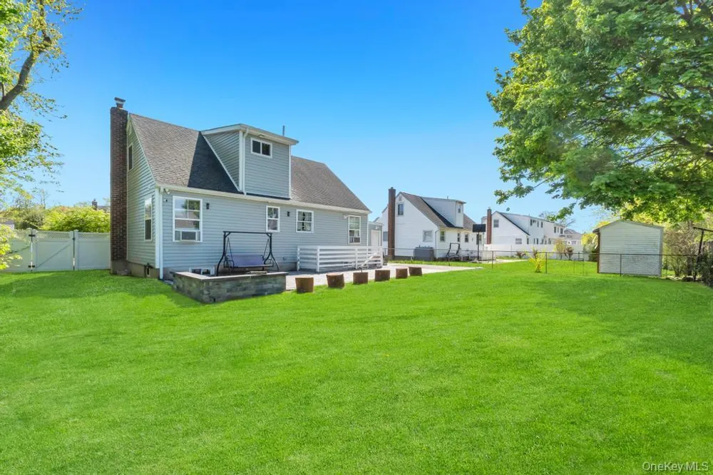259 Rutherford Avenue Massapequa, NY 11758