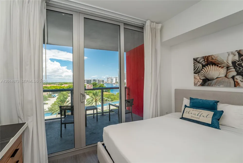 2602 E Hallandale Beach Blvd #R806 Hallandale Beach, FL 33009