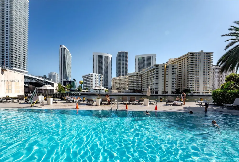 2602 E Hallandale Beach Blvd #R806 Hallandale Beach, FL 33009