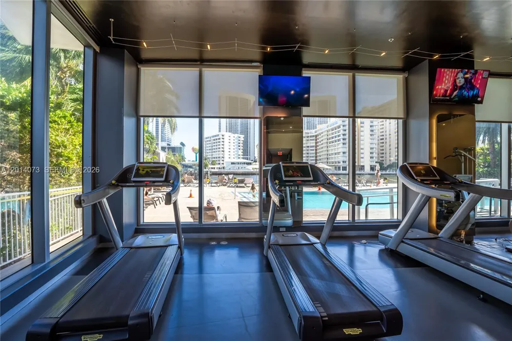 2602 E Hallandale Beach Blvd #R806 Hallandale Beach, FL 33009