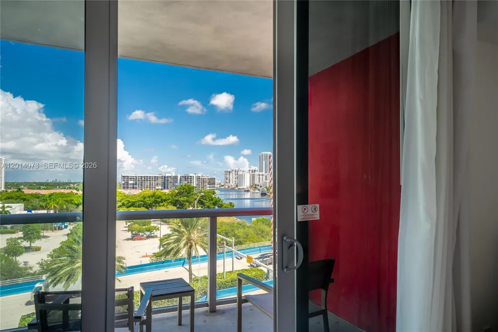 2602 E Hallandale Beach Blvd #R806 Hallandale Beach, FL 33009