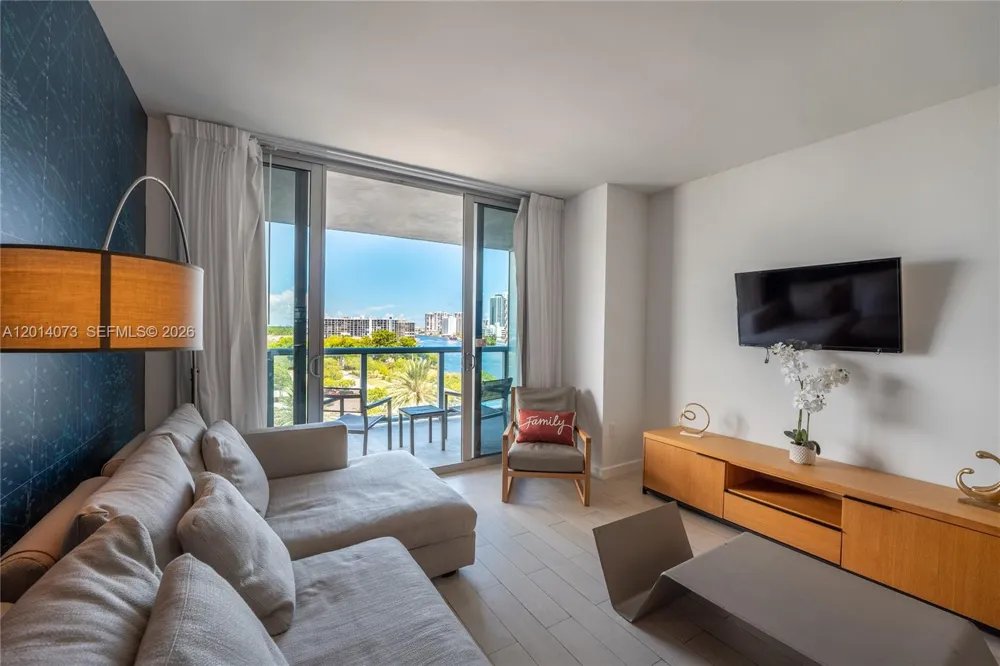 2602 E Hallandale Beach Blvd #R806 Hallandale Beach, FL 33009