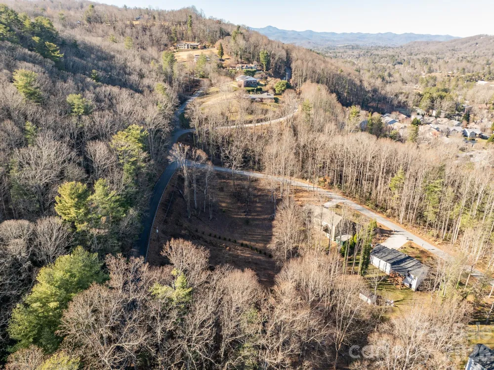 000 Davis Mountain Road Laurel Park, NC 28739