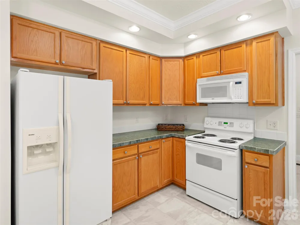 1 Hedgerose Court #B Asheville, NC 28805