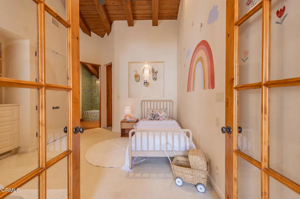 5180 Reeves Road Ojai, CA 93023