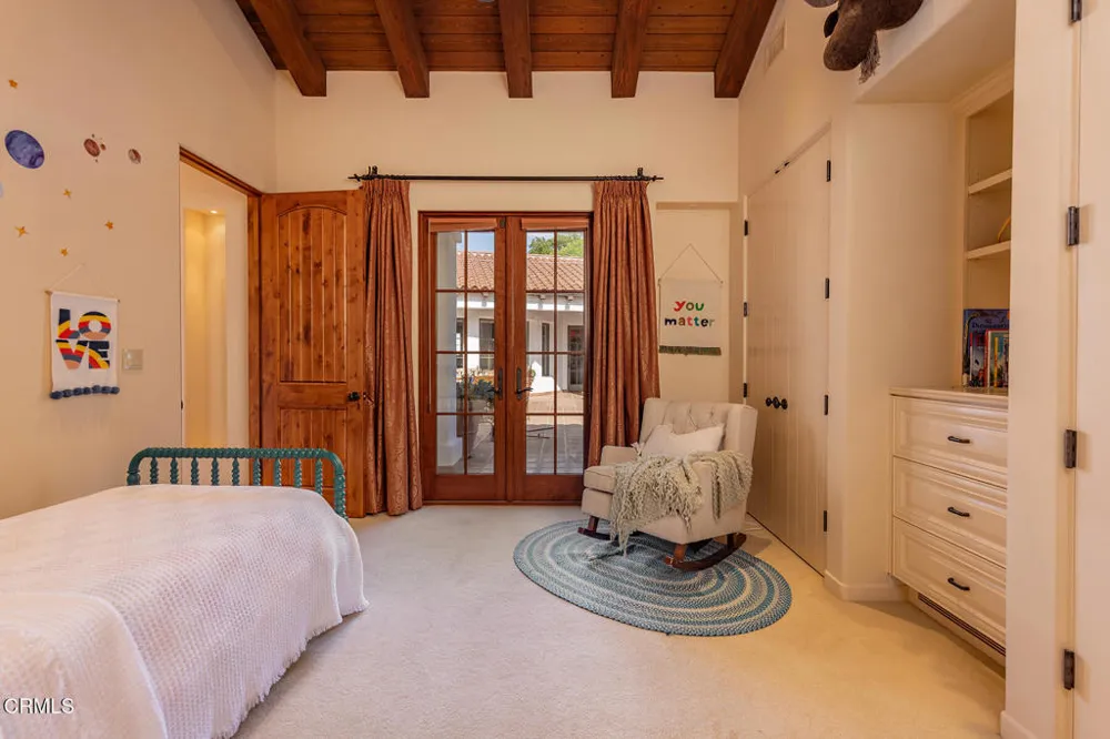 5180 Reeves Road Ojai, CA 93023