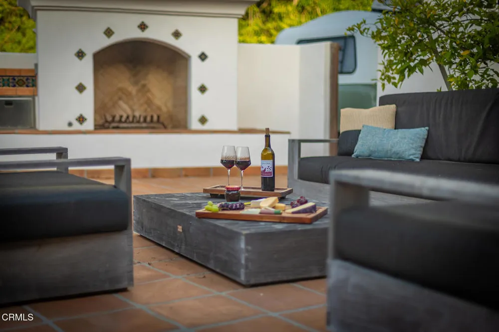 5180 Reeves Road Ojai, CA 93023