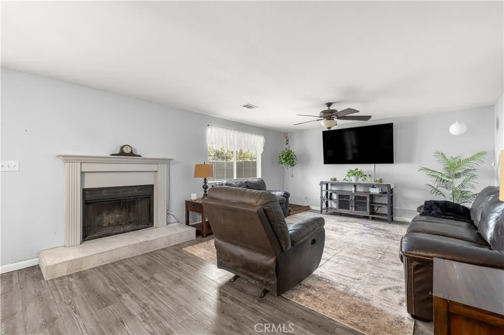 13709 4th Street Yucaipa, CA 92399