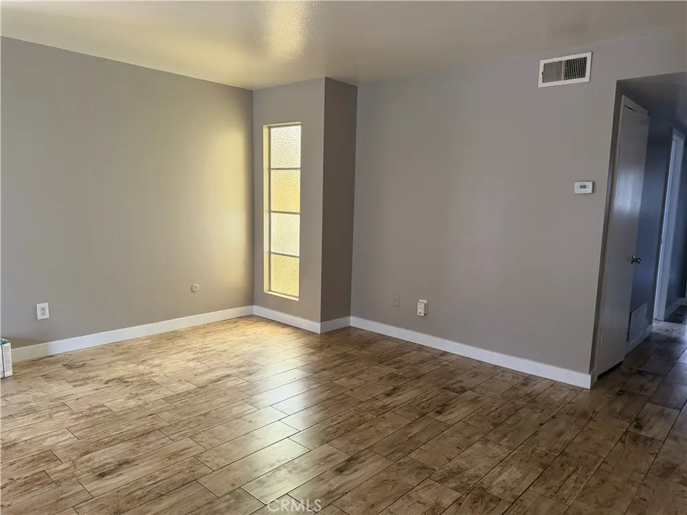 619 S Cypress #B Orange, CA 92866