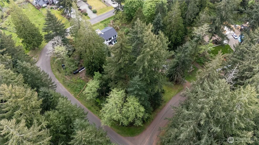 10501 105th Ave Court Anderson Island, WA 98303
