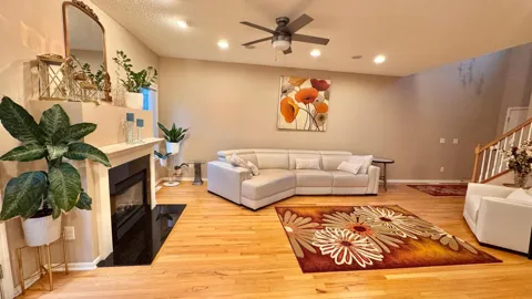 15843 Porchlight Lane