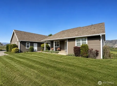 22 Rooster Flats Road