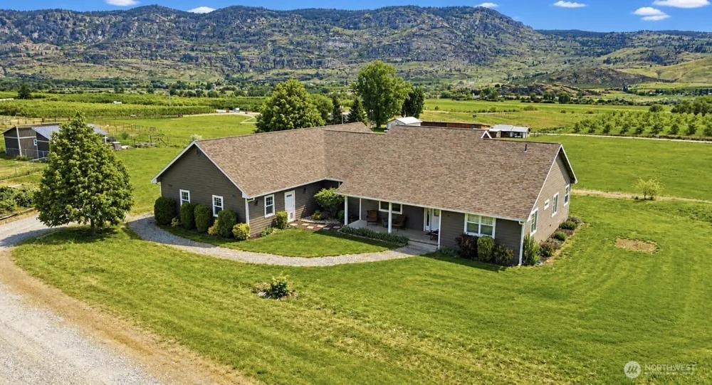 22 Rooster Flats Road Oroville, WA 98844