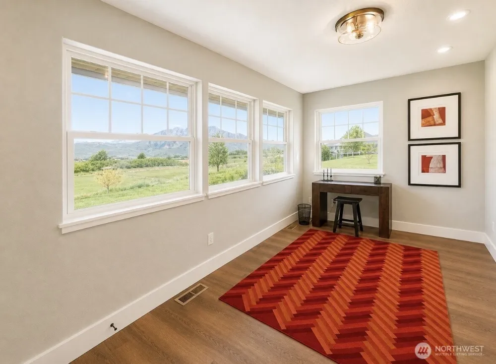 22 Rooster Flats Road Oroville, WA 98844
