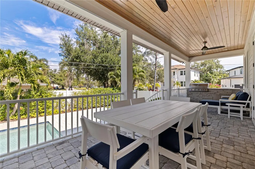 1001 CORDOVA BOULEVARD NE St Petersburg, FL 33704