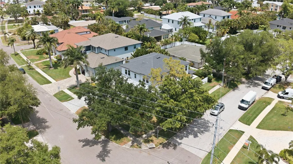 1001 CORDOVA BOULEVARD NE St Petersburg, FL 33704