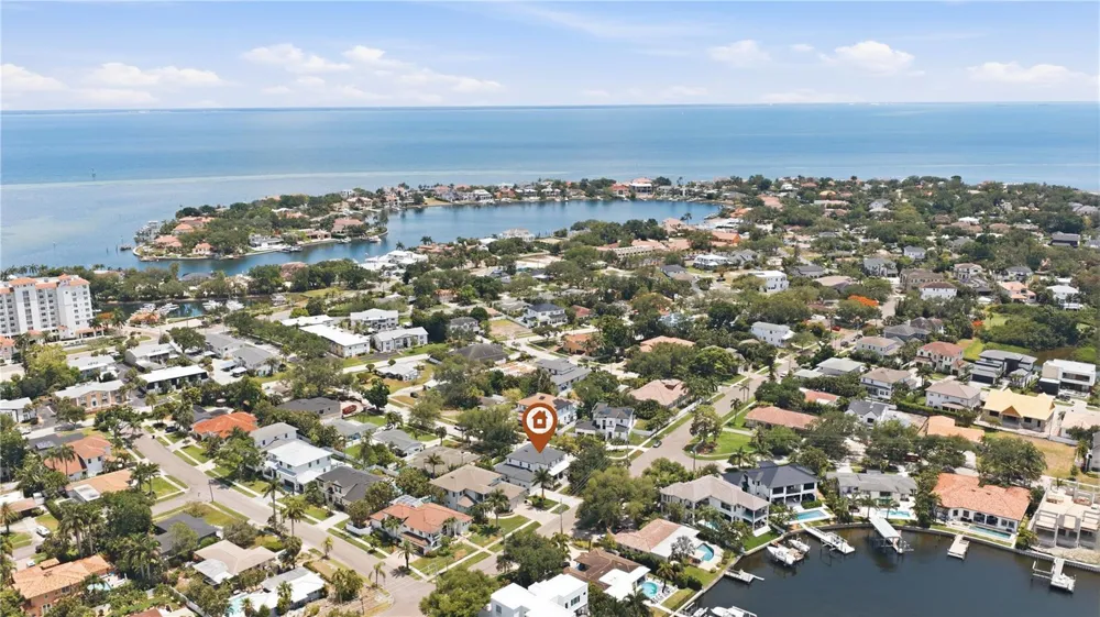 1001 CORDOVA BOULEVARD NE St Petersburg, FL 33704