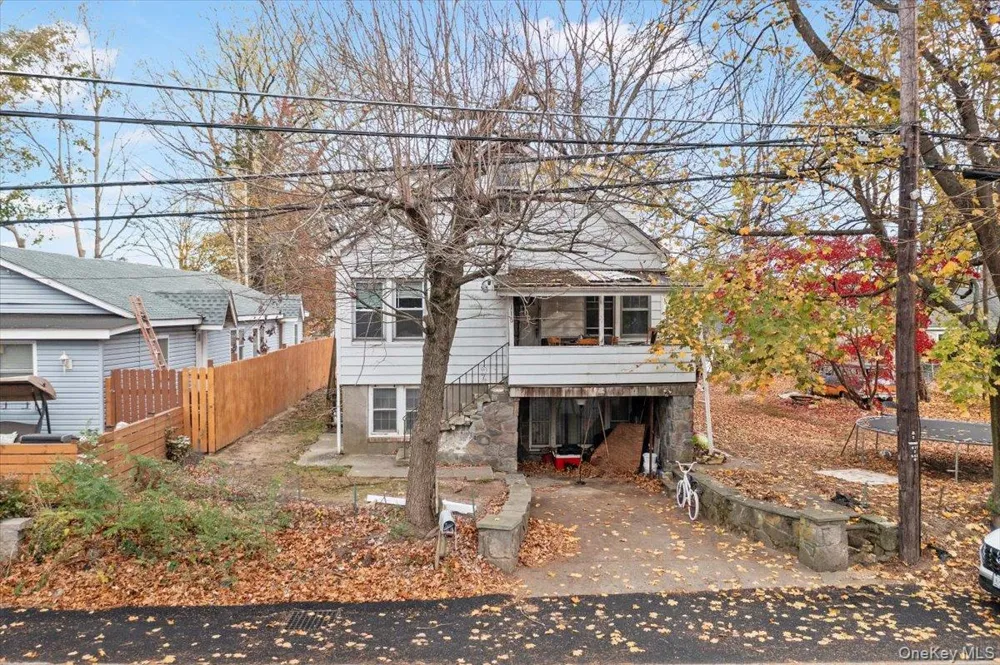 116 Lake Drive Lake Peekskill, NY 10537